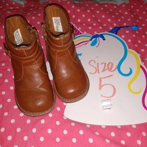 Baby Girl SIZE 5 Brown Boots